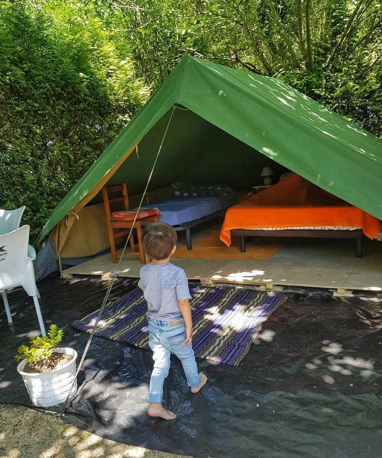 Camping Rural Ria De Arosa 2 Ribeira Eksteriør billede